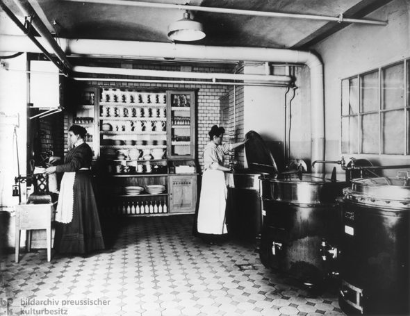 Kaffeekantine bei AEG (1909)